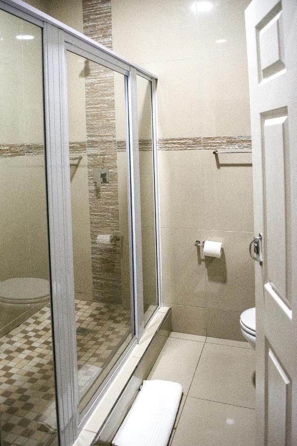 Bayside Hotel Питермарицбург Экстерьер фото